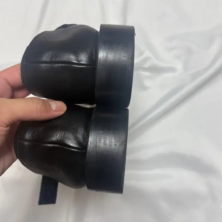 [BUNJANG] Romantic Move Grace Fisherman Sandals (Black) / 로맨틱무브 그레이스 피셔맨 샌들 R21M052 (블랙)