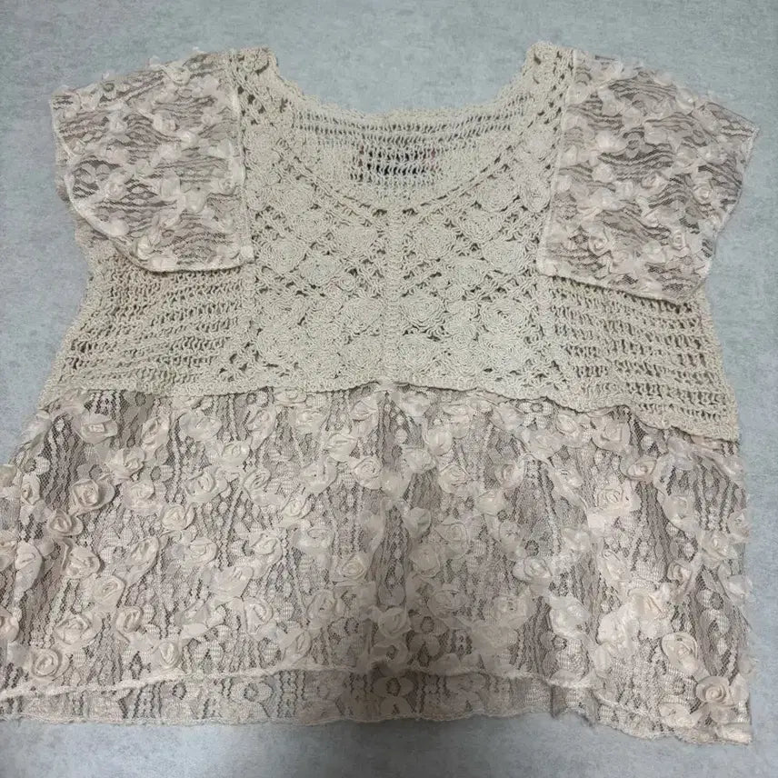 [SOLD OUT] 위메농 Maya knit blouse