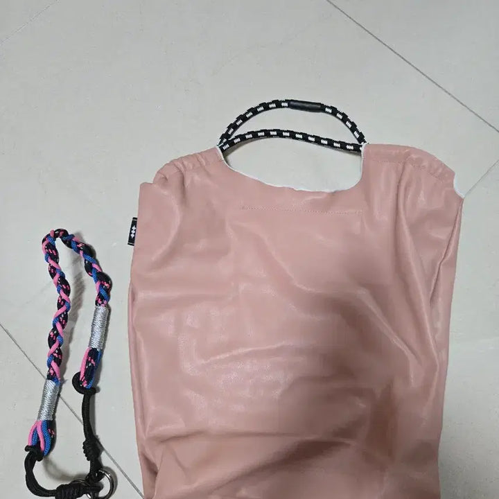 [BUNJANG] Jacquot Paris Eiffel Tower Tote Bag Pink / 샤코트 파리 에펠탑 토트백 핑크