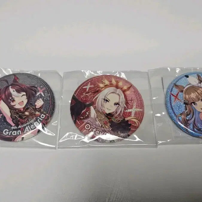 [BUNJANG] Uma Musume 4th Anniversary Can Badge Set (3 Types, Sealed) / 우마무스메 4주년 캔뱃지 3종 미개봉 일괄