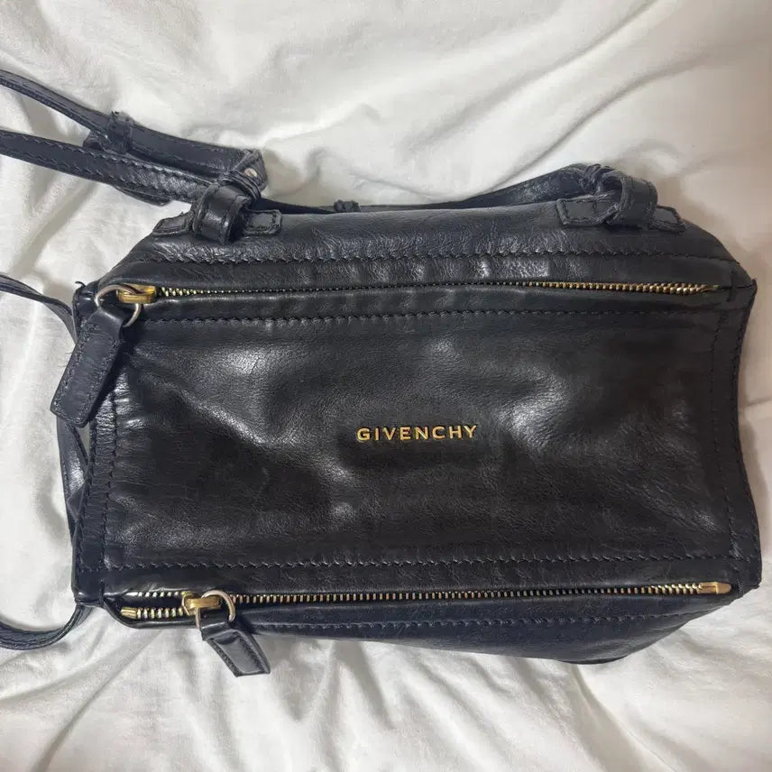 [BUNJANG] Givenchy Pandora Mini Crossbody Bag / 지방시 판도라 미니 크로스백
