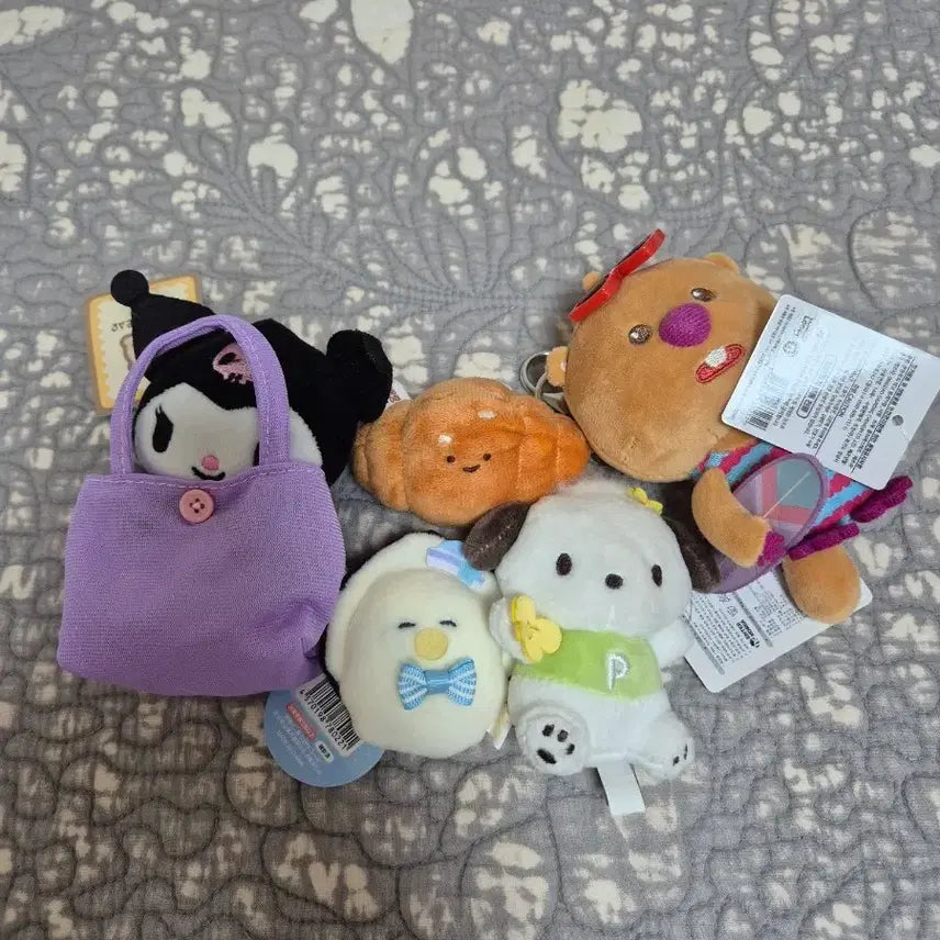 [BUNJANG] Sanrio &amp; Luffy Assorted Character Plush Set / 산리오, 루피 등 기타 인형 일괄 판매