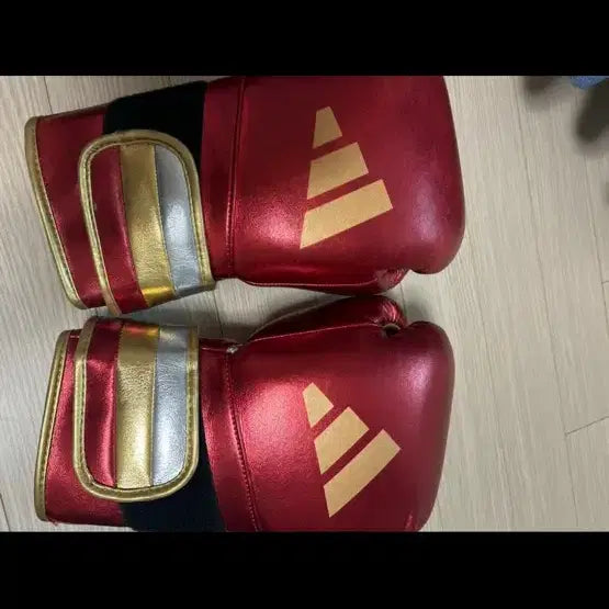 [BUNJANG] Adidas Speed 501 16oz Boxing Gloves / 아디스피드 501 16온스 팝니다