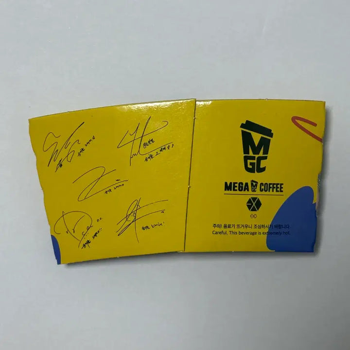 [BUNJANG] EXO Mega Coffee Cup Holder / 메가커피 엑소 컵홀더