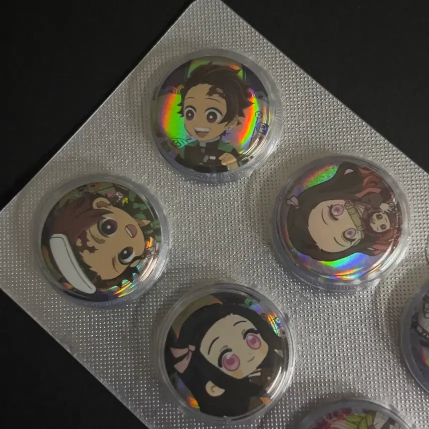 [BUNJANG] Demon Slayer 6 Types Pin Badge Set / 귀멸의칼날 캔뱃지 핀뱃지 6종세트