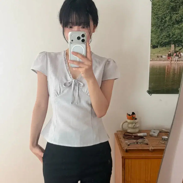 [BUNJANG] Lace Puff Short Sleeve Blouse / 레이스 퍼프 반팔 블라우스