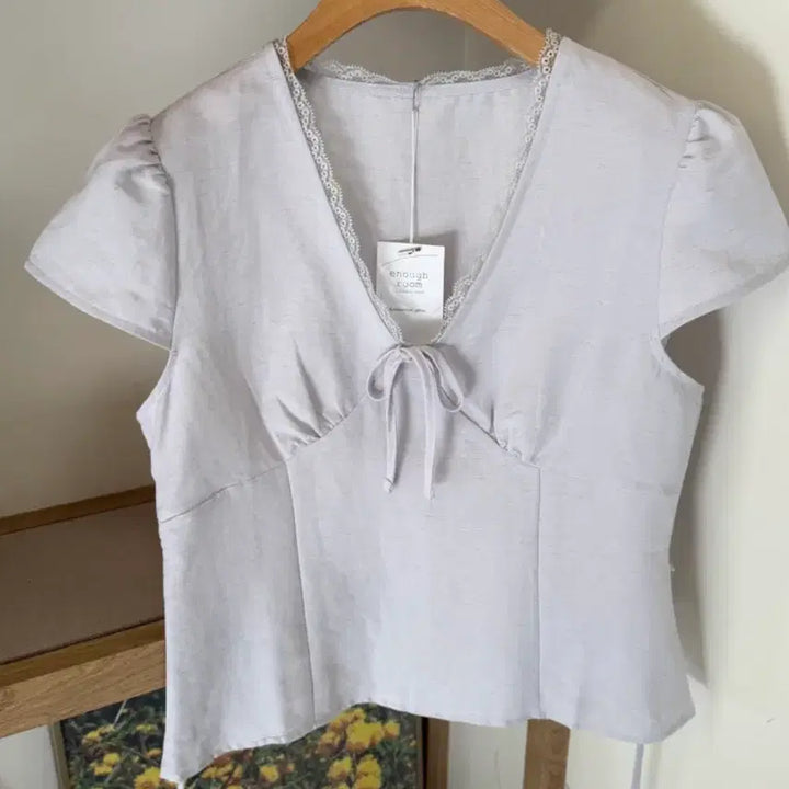 [BUNJANG] Lace Puff Short Sleeve Blouse / 레이스 퍼프 반팔 블라우스
