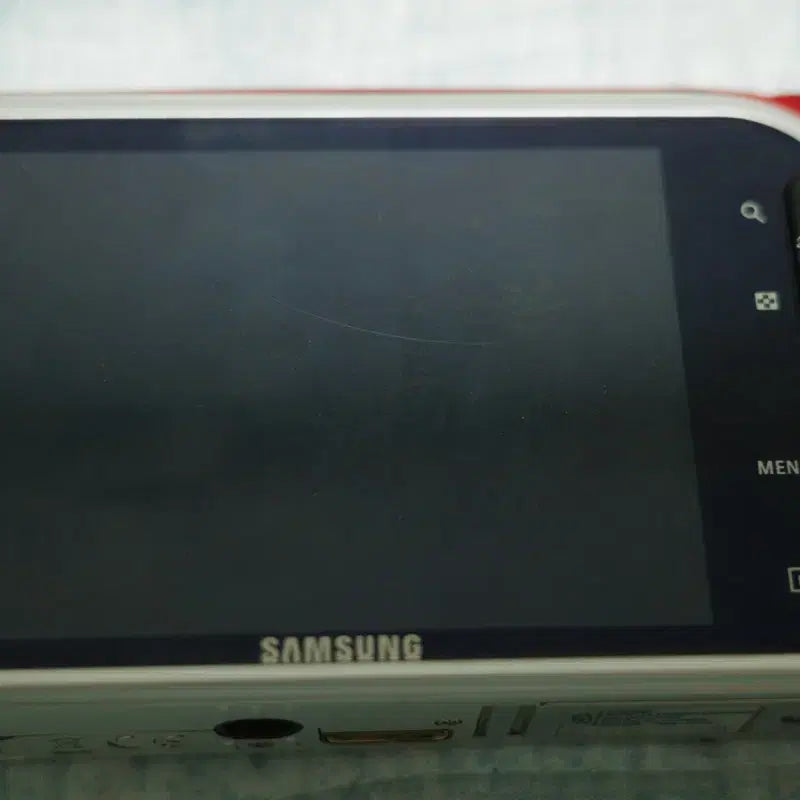 [BUNJANG] Samsung Blue NV100 HD Vintage Digital Camera - Red/Silver / 삼성 블루 NV100 HD 빈티지 디카 레드 실버