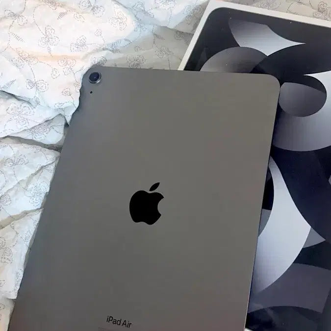 [BUNJANG] Apple iPad Air 5th Gen Space Gray WiFi 64GB / S급)) 아이패드 에어 5세대 스페이스 그레이 wifi 64기가
