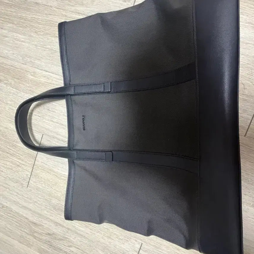 [SOLD OUT] 빈폴 토트백