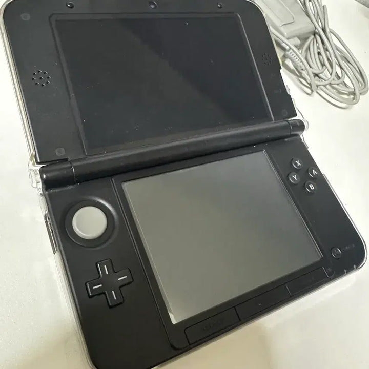 [BUNJANG] Nintendo 3DS XL Silver Bundle with 7 Games including Pokémon Omega Ruby / 닌텐도 3DS XL 실버 게임 7개 포켓몬 포함