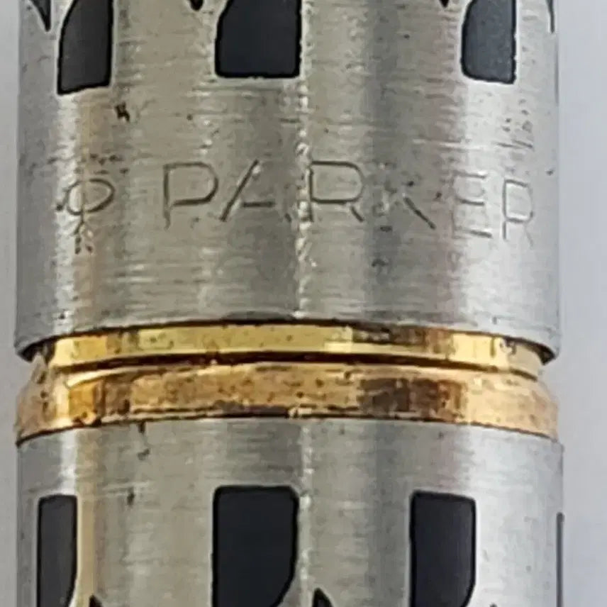 [BUNJANG] Parker 45 Harlequin 80 Black Shield Fountain Pen (1979-1983) - 14K Nib / 모델인 파카 45 할리퀸 80