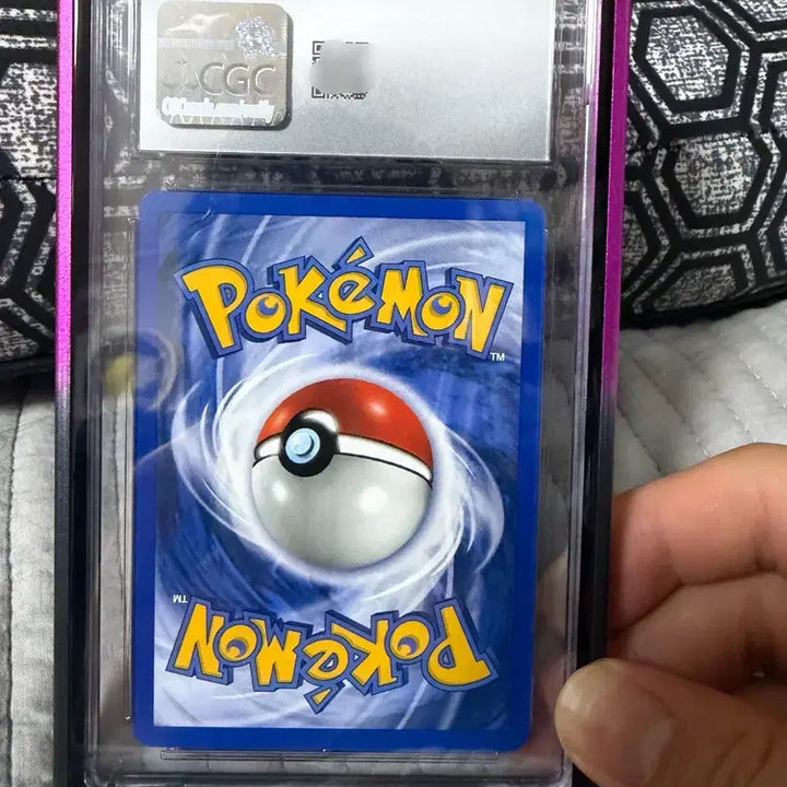 [BUNJANG] 2000 Pikachu CGC 10 Graded Card / CGC 10 2000년 피카츄