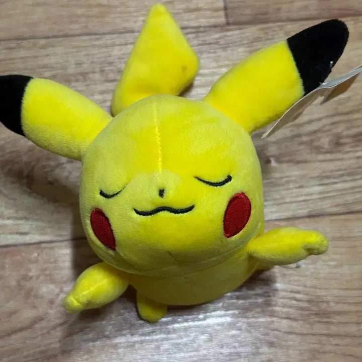 [BUNJANG] Pokemon Pikachu Plush 17cm / 포켓몬스터 봉제인형 엎드린 피카츄 17cm