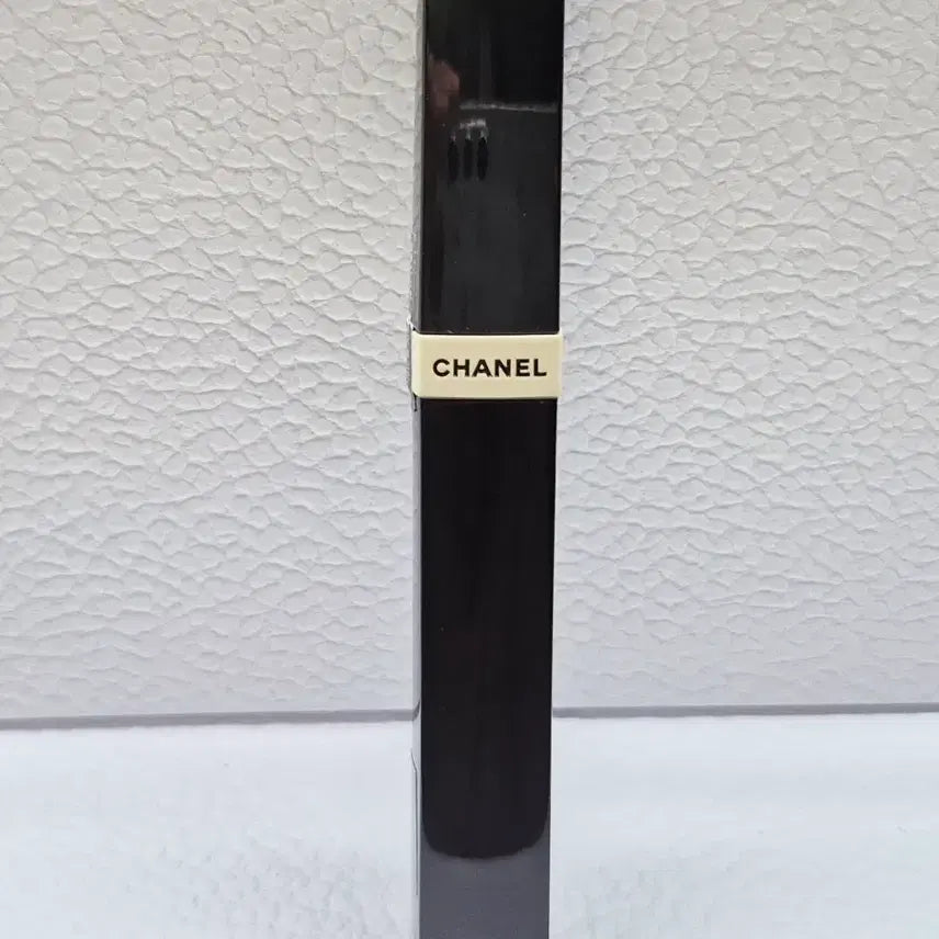 [BUNJANG] Chanel Summer Essentials Set Rattan Pouch &amp; Le Volume Mascara Golden Brown Limited Edition / 한정판! 샤넬 썸머 에센셜 세트 라탄 파우치 레베쥬 마스카라 골든 브라운