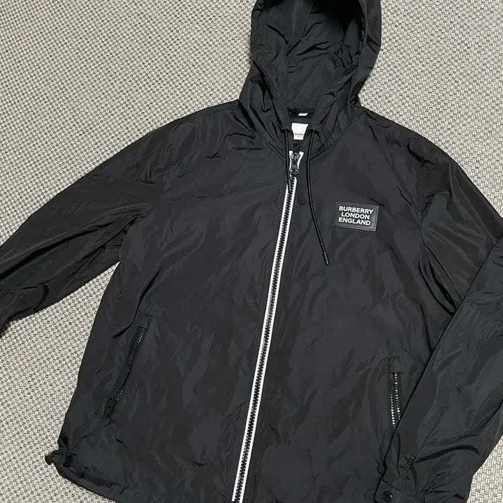 [BUNJANG] Burberry London Windbreaker Black XL / 버버리 런던 바람막이 블랙 XL (105)