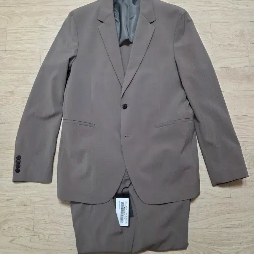 [BUNJANG] Jil Jil Stuart New York Creased Summer Setup Suit Set Taupe Brown / 질스튜어트뉴욕 크리즈 써머 셋업 정장 105 33-34 정가 118만원