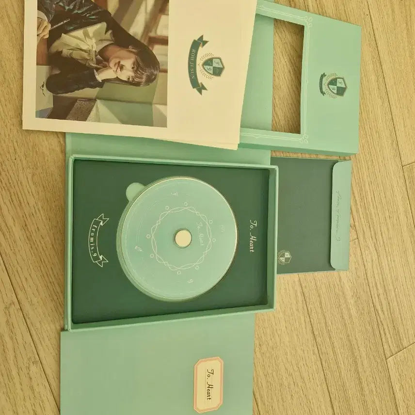 [BUNJANG] fromis_9 To. Heart Album (Green Ver.) / 프로미스나인 To. Heart 초록 앨범