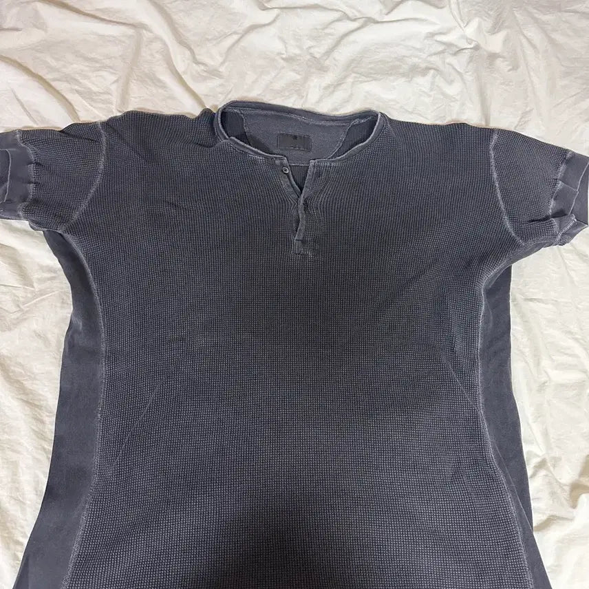 [BUNJANG] Heist Henley Neck Black Size 2 / 헤이스트 헨리넥 블랙 2