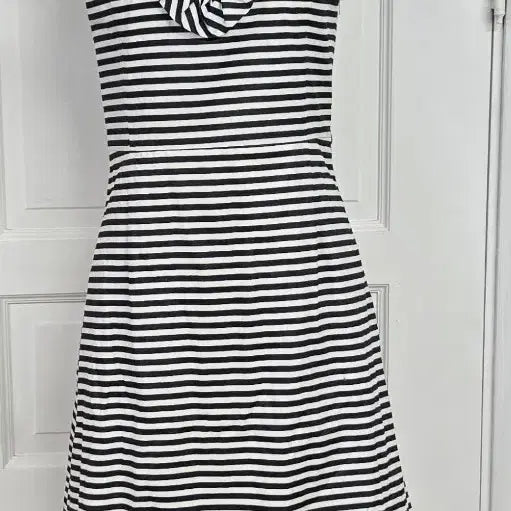 [BUNJANG] Kate Spade New York Striped Ruffle Midi Dress / 새상품)케이트 스페이드 스트라이프 원피스