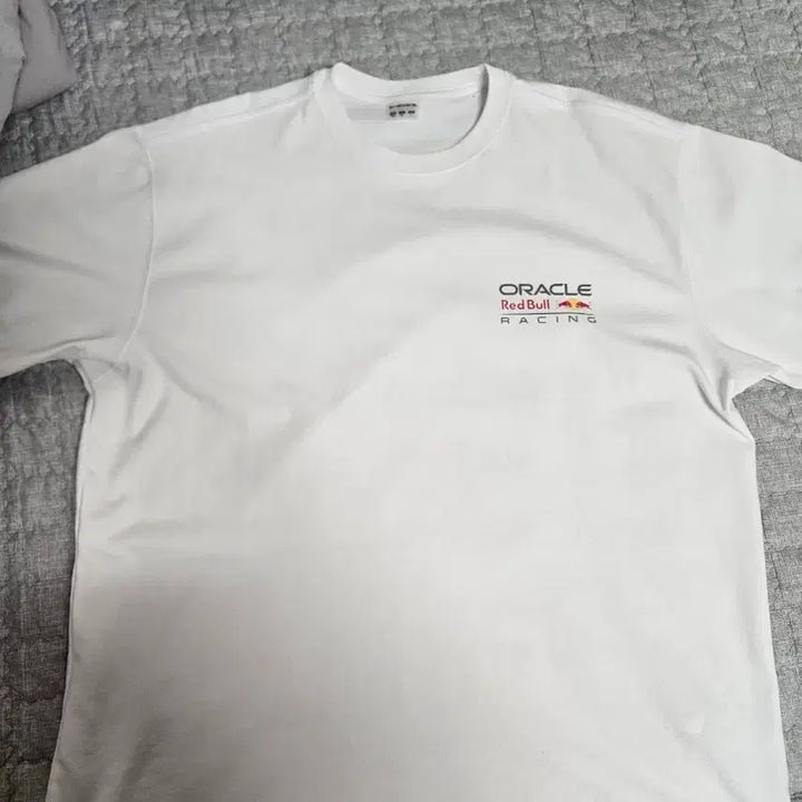 [BUNJANG] New Era Red Bull Short Sleeve T-Shirt Size 105 / 뉴에라 레드불 반팔 티셔츠 105사이즈