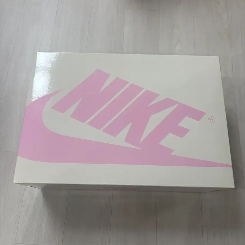 [BUNJANG] Jordan x Travis Scott Muslin "Shy Pink" Sneakers (275) / 조던 x 스캇 머슬린 샤이 핑크 275