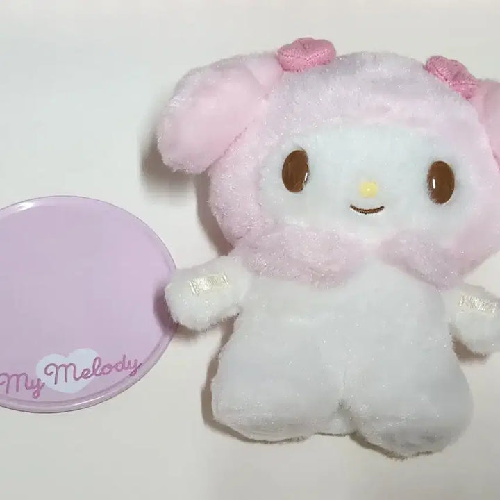 [BUNJANG] Sanrio My Melody Pitatto M &amp; Floky Figure Bundle / [정품] 마이멜로디 피탓토 M / 플로키 피규어 개봉품 일괄