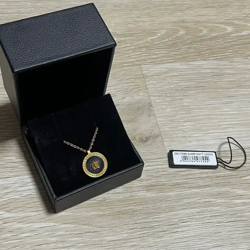 [BUNJANG] Versace Medusa Necklace / [OS] 베르사체 메두사 목걸이