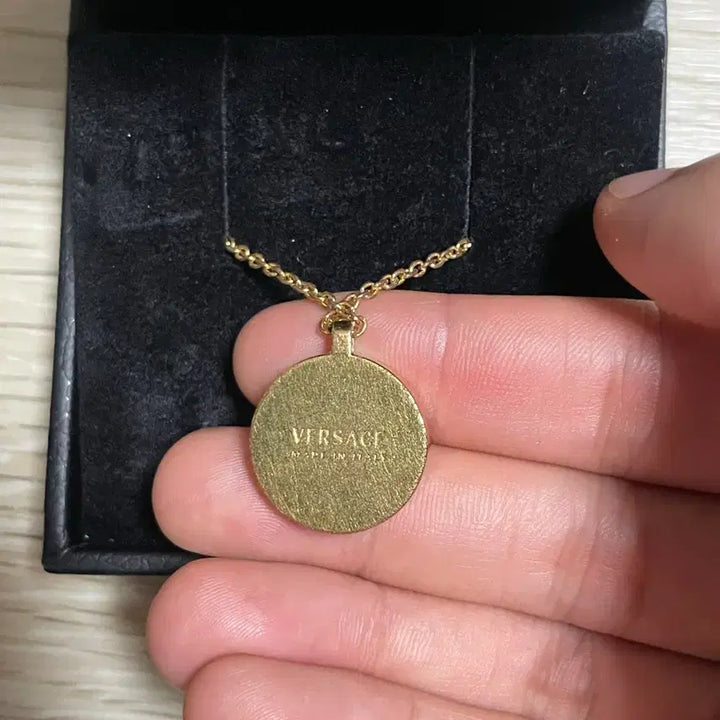 [BUNJANG] Versace Medusa Necklace / [OS] 베르사체 메두사 목걸이