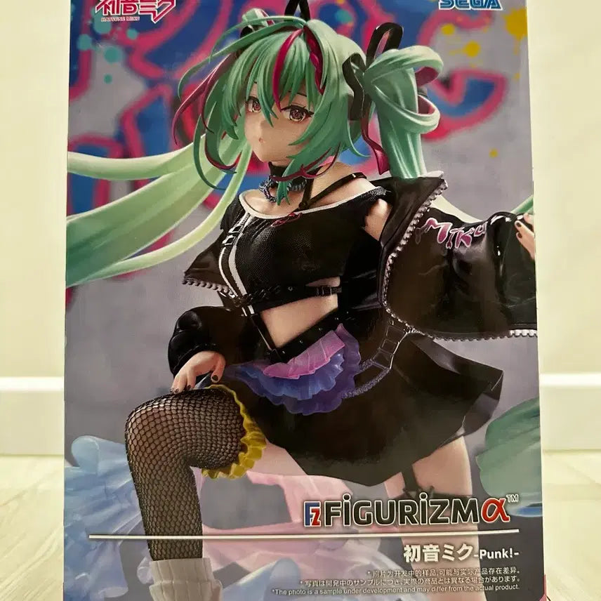 [BUNJANG] SEGA Hatsune Miku Punk Figure (Sealed) / <미개봉> SEGA 하츠네 미쿠 펑크 피규어