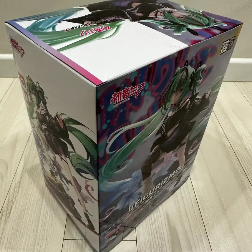 [BUNJANG] SEGA Hatsune Miku Punk Figure (Sealed) / <미개봉> SEGA 하츠네 미쿠 펑크 피규어