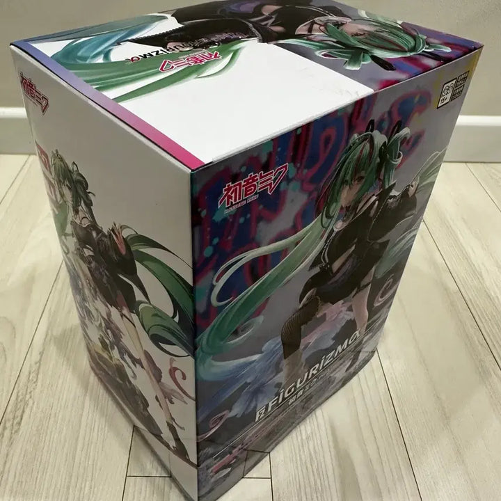 [BUNJANG] SEGA Hatsune Miku Punk Figure (Sealed) / <미개봉> SEGA 하츠네 미쿠 펑크 피규어