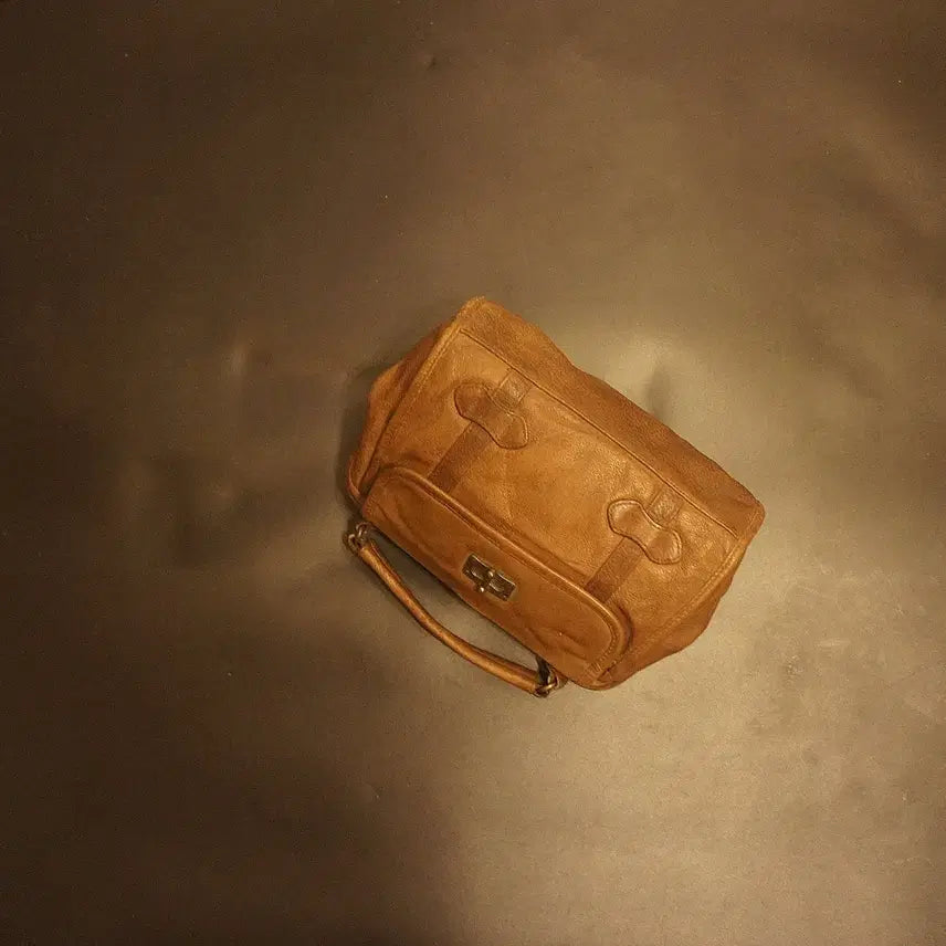 [BUNJANG] Vintage Leather Crossbody Tote Bag / Q430 크로스백 크로스가방 레더백 빈티지 가죽가방 레더가방 토트백