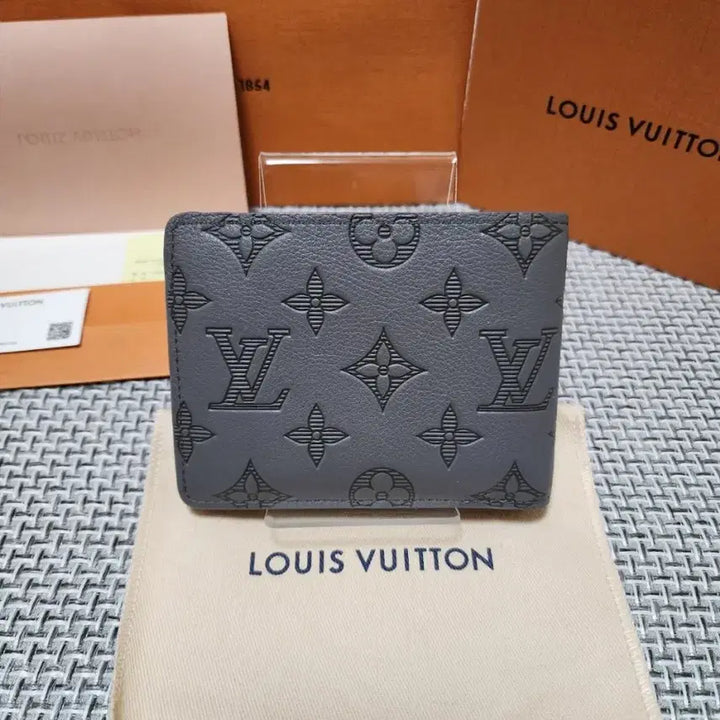 [BUNJANG] Louis Vuitton Multiple Wallet Anthracite Calfskin / 루이비통 멀티플 월릿