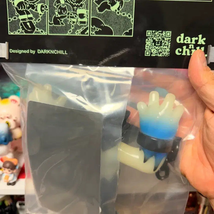 [BUNJANG] Dark and Chill Art CHILL DOOM Sofubi / 홍콩 소프비 Dark and Chill Art  CHILL DOOM
