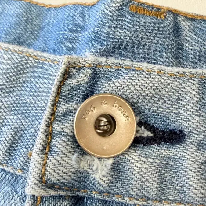 [BUNJANG] Rag &amp; Bone Distressed Denim Cut-off Shorts / 랙앤본 Rag &amp; Bone 데님 숏팬츠 26인치 정가 36만원대 디테일이