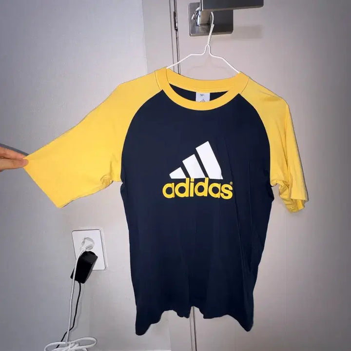 [BUNJANG] Adidas Vintage Raglan T-Shirt / 아디다스 빈티지 나그랑 반팔