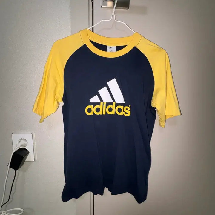 [BUNJANG] Adidas Vintage Raglan T-Shirt / 아디다스 빈티지 나그랑 반팔