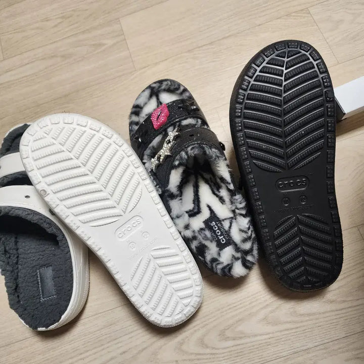 [BUNJANG] Crocs Lined Clog M10 W12 / 크록스 샌들 슬리퍼 M10 W12 털슬리퍼
