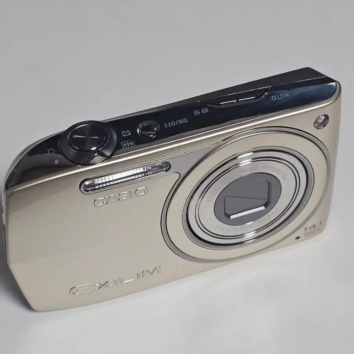[BUNJANG] Casio EXILIM EX-Z2300 Digital Camera (Gold) / 카시오 EXILIM EX-z2300