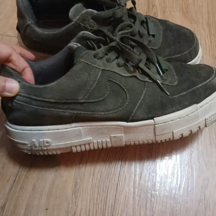[BUNJANG] Nike Air Force 1 Peanut Suede Sneakers Khaki/265 / 나이키 에어포스원 피넛 스웨이드 스니커즈 카키/265