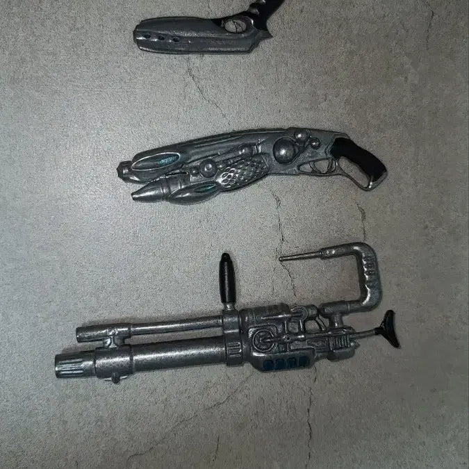 [BUNJANG] Men in Black (MIB) 1/6 Scale J &amp; K Weapon Set / MIB 1/6 맨인블랙 J &amp; K 총기류 모음