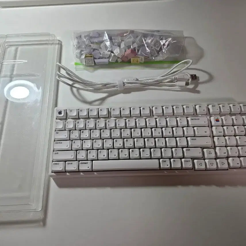 [BUNJANG] Hansung GK896B Topre Switch Wireless/Wired Keyboard - Lubricated &amp; Apple Keycaps / 풀윤활 + 애플키캡 한성 GK896B 무접점 유, 무선 키보드