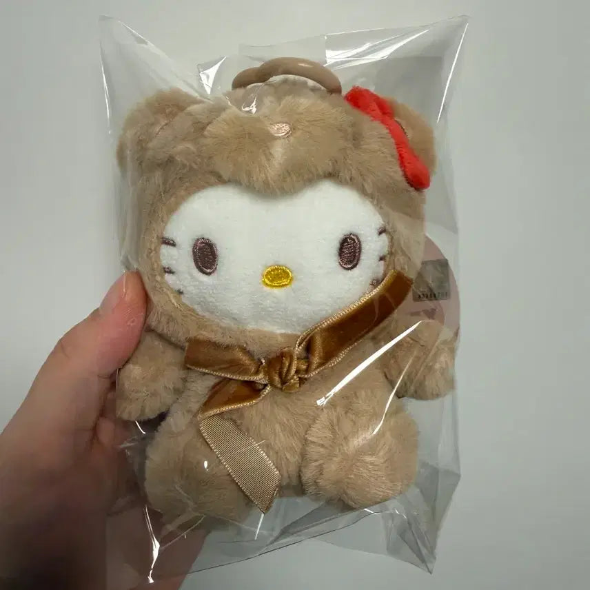 [BUNJANG] Hello Kitty Latte Bear Keyring Doll / 새상품) 헬로키티 라떼베어 키링인형 정품
