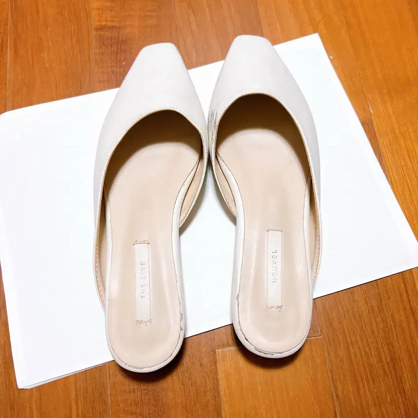 [SOLD OUT] 모던로브 실크 머메이드 롱스커트, 아이보리 슬리퍼 단화 뮬