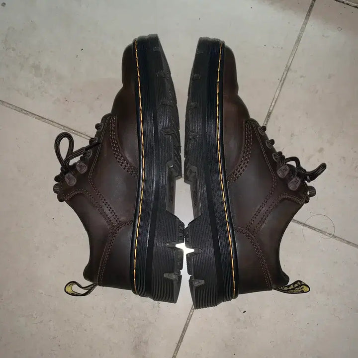 [BUNJANG] Dr. Martens Leith Dark Brown Leather Boots (US Women&
