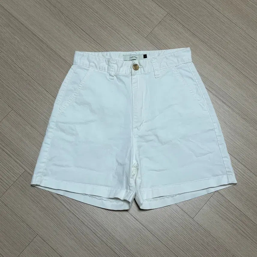 [BUNJANG] Raminnez White Shorts S / 라미네즈 화이트 반바지 S