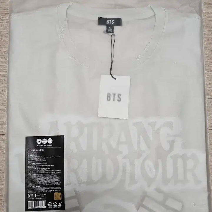 [BUNJANG] BTS Arirang Tour T-Shirt Gray XL / 미개봉)BTS 방탄소년단 아리랑 투어 티셔츠 그레이 XL ARIRANG