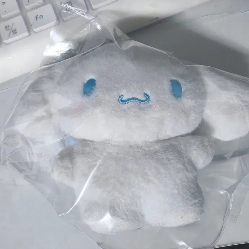 [BUNJANG] Sanrio Cinnamoroll Pitatto Plush S Size / 산리오 시나모롤 피탓토 s