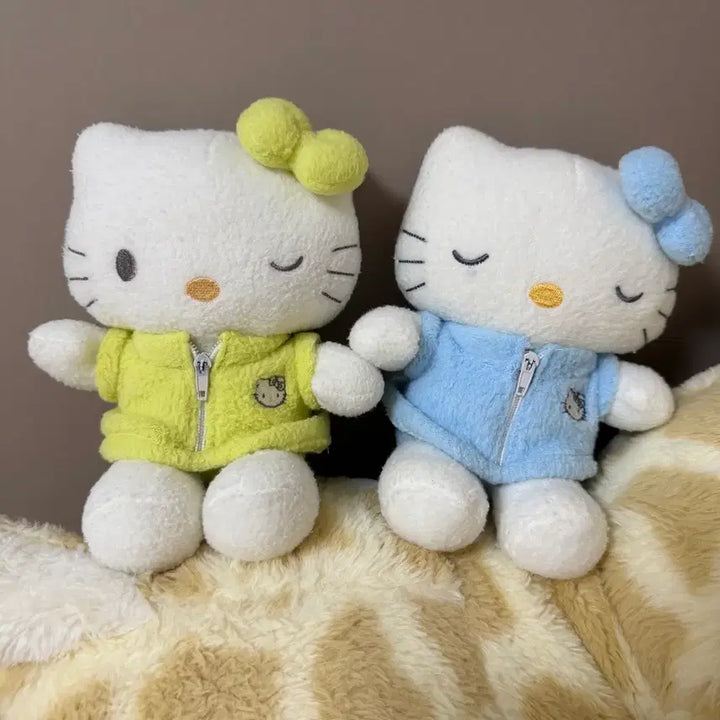[BUNJANG] Sanrio Classic Fleece Kitty Plush Set (2 Types) / 세트) 고전 후리스 키티 인형2종 세트